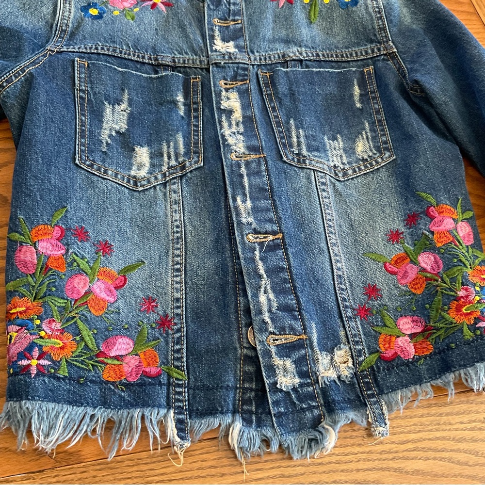 Cartise Boho Denim Floral Embroidery Blue Jean Jacket, Women’s Sz 6 - Picture 5 of 11
